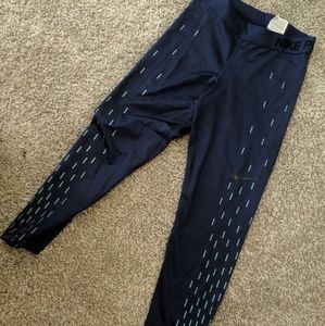 Nike Pro Capri Leggings